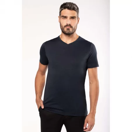 T-shirt Supima® col V...